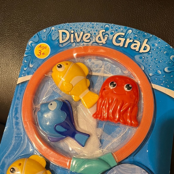 NEW Pool "Dive & Grab" Fish and net for kids - Picture 2 of 5